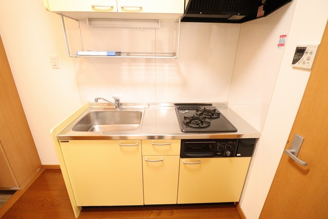 BUENA関屋堀割 204 キッチン