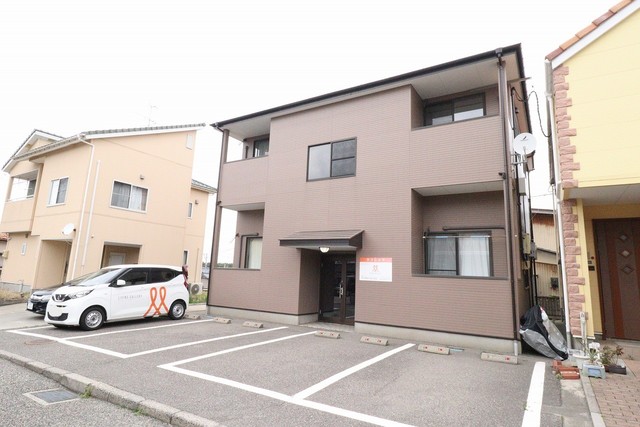 ラフレシア 202 外観