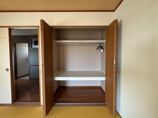 天野1丁目貸家 0 収納