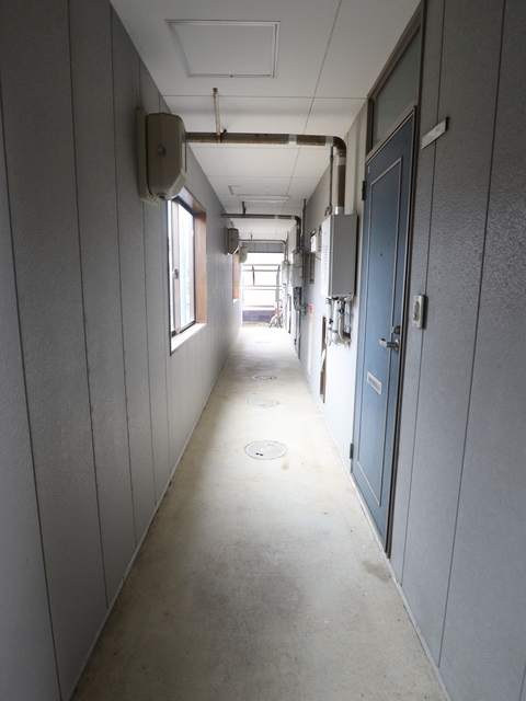 ファミールメゾン小舟町 208 玄関