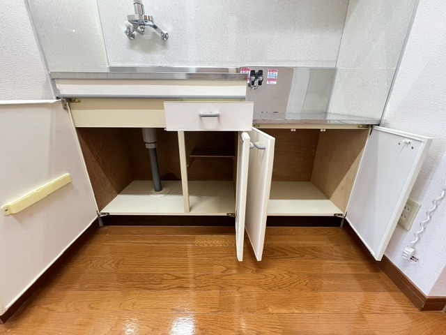 T.Kビル 305 収納