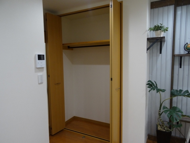 グリーンヒルズ笹口Ⅱ 103 収納