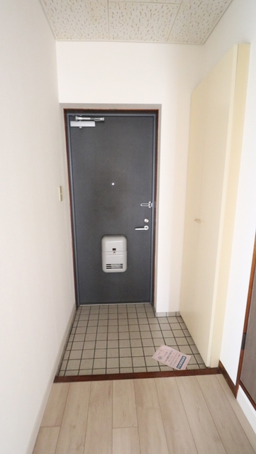 オークランド紫竹 107 玄関