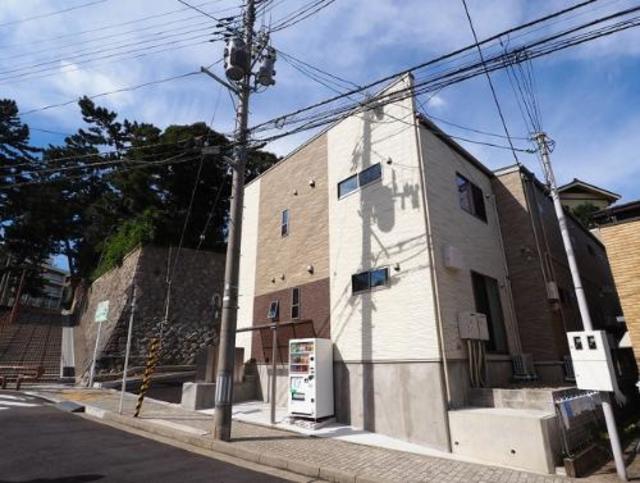 プラタナス旭町