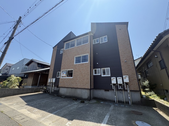 リバティーハイツ東栄町