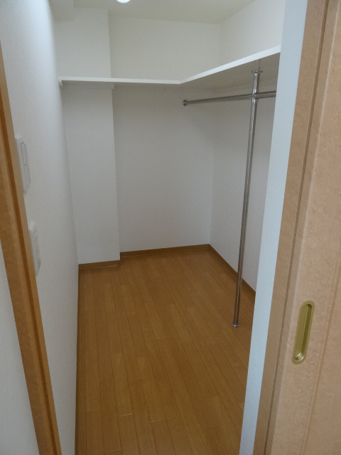 ファーストクラス牡丹山 106 収納
