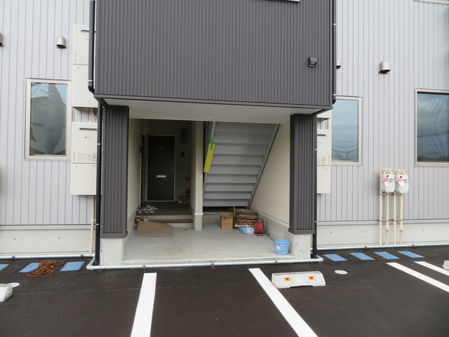 ラフィネ宮内駅前 1C 玄関