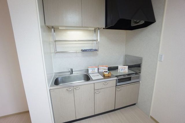 リバーフォート阿賀　Ａ 301 キッチン