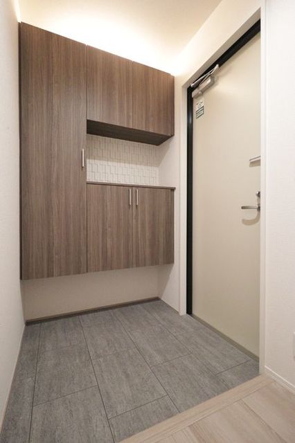 D-ROOM福住 Ｂ棟 201 玄関