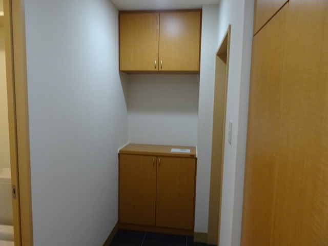ホーリー弁天橋 402 玄関