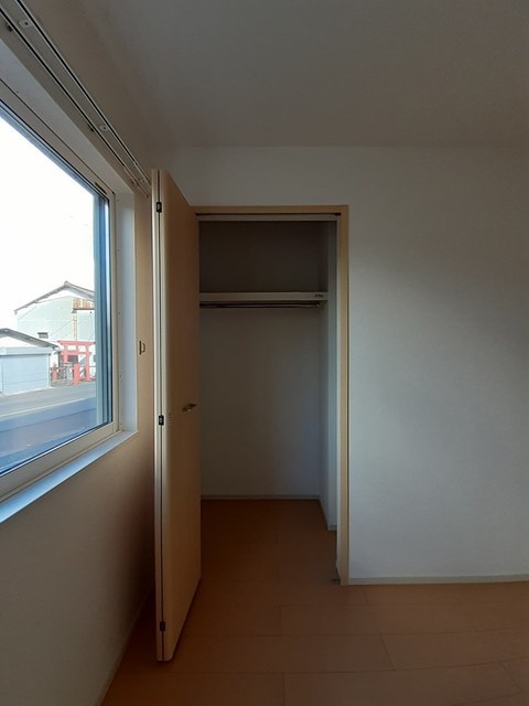 ブリランテⅠ 102 収納