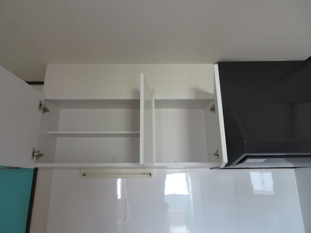 コーポ西千手 210 収納