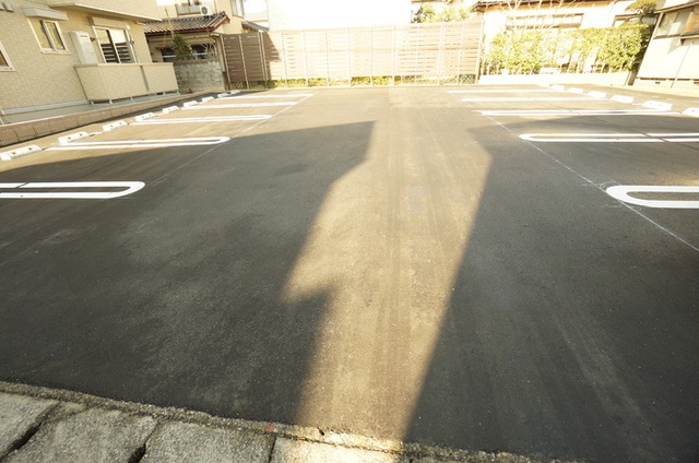オリーブ（石山） 301 駐車場