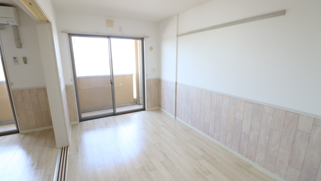 ＲＥＳＩＤＥＮＣＥ Ｈｉｌｌ Ｅａｓｔ河渡 307 リビング