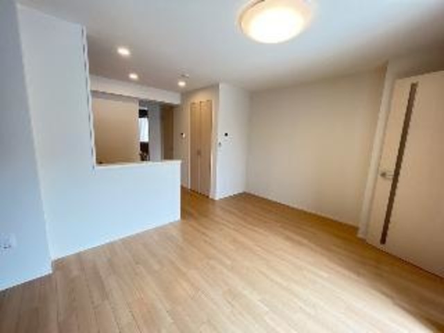 新潟市北区松浜東町　新築アパート 102 リビング