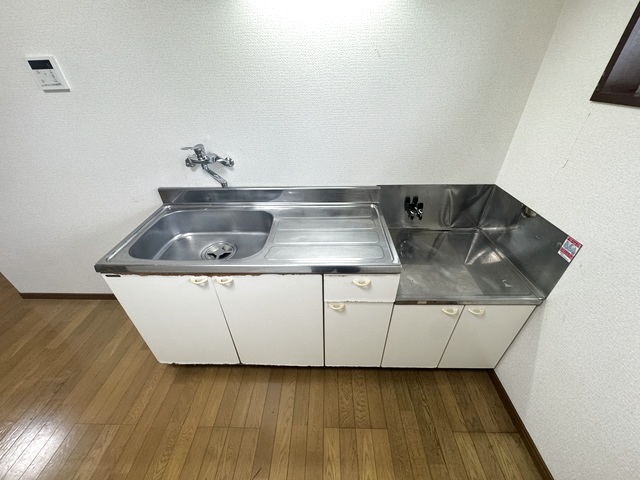 三和荘　A棟 110 キッチン