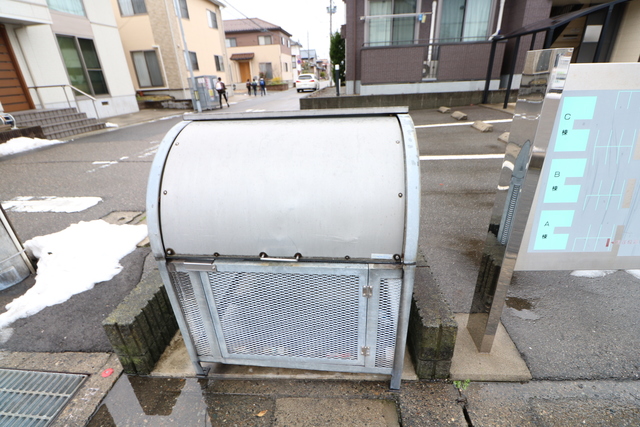 フローラルパークコート　C 101 その他共有部分