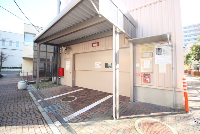 富士マンション 802 駐車場