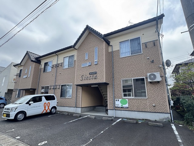 シエスタ 101 外観