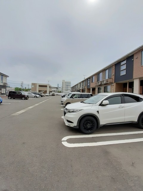 ウェルタウンⅠ 103 駐車場