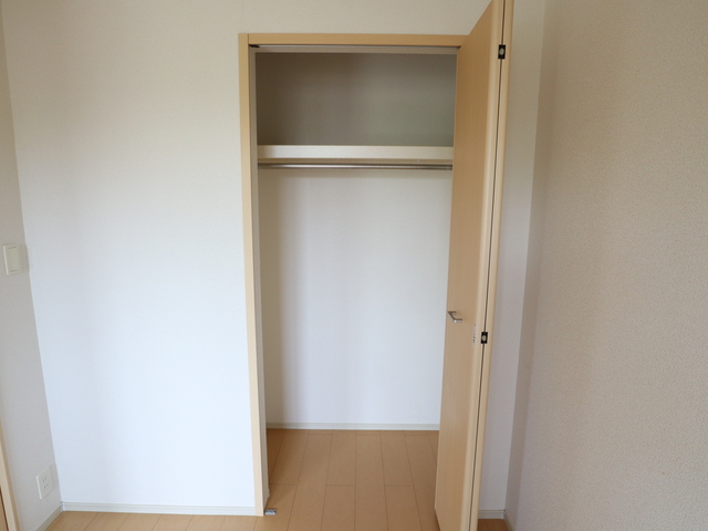 ビバリーヒルズ 204 収納