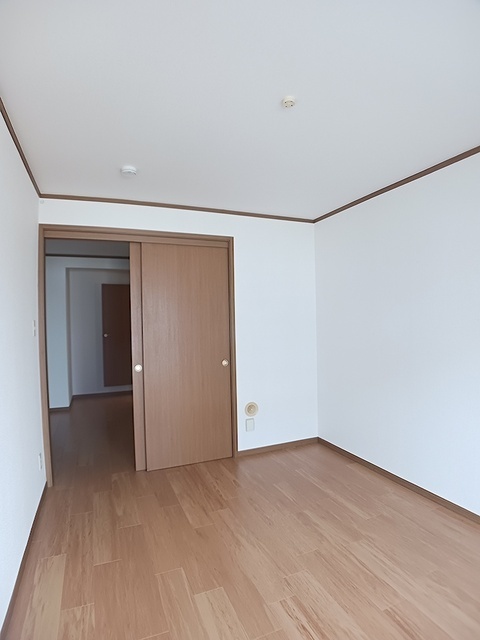 グローリアスⅠ 103 その他