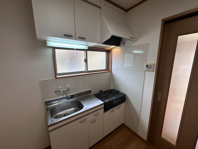 コスモビレッジ松浜新町 102 キッチン