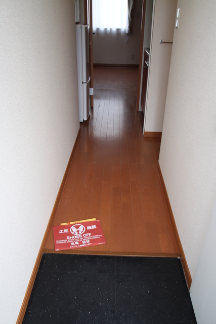レオパレス新発田西Ⅱ 109 玄関