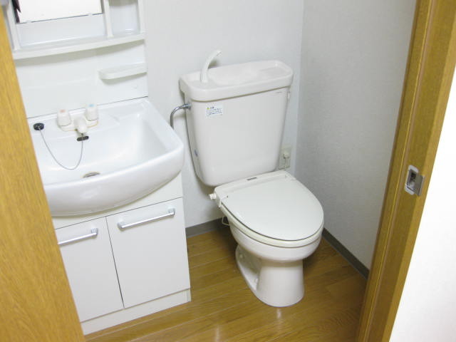ＶＩＶＡセントラル 105 トイレ