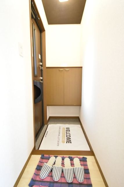 ベルウッド　Ａ 105 玄関