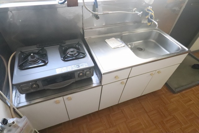 二葉町1丁目アパートメントハウス 2F キッチン