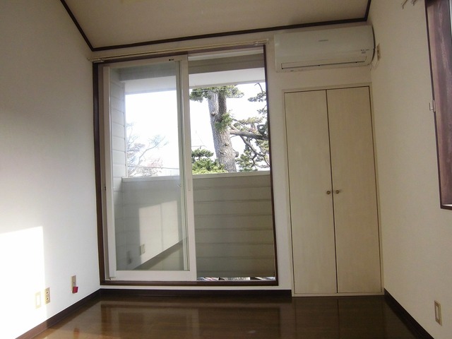 ＳＡＪＡ’９０Ｂ棟 101 収納