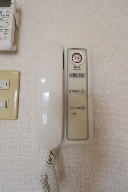 グレイスハイツ東中通 802 セキュリティ