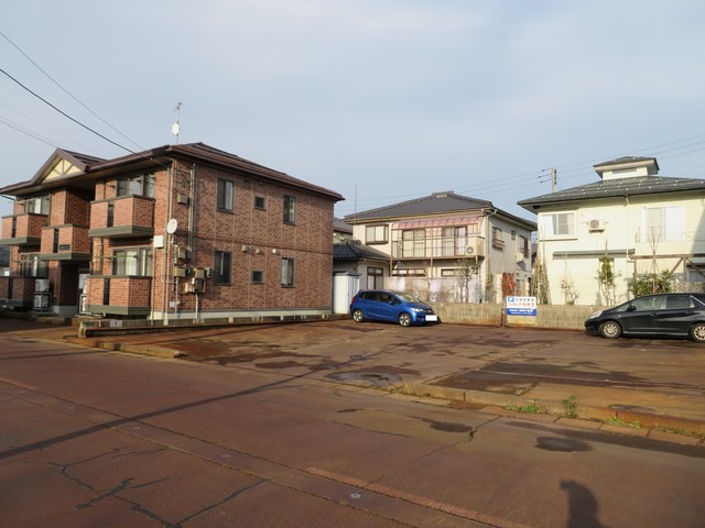 住営ハウス 202 駐車場