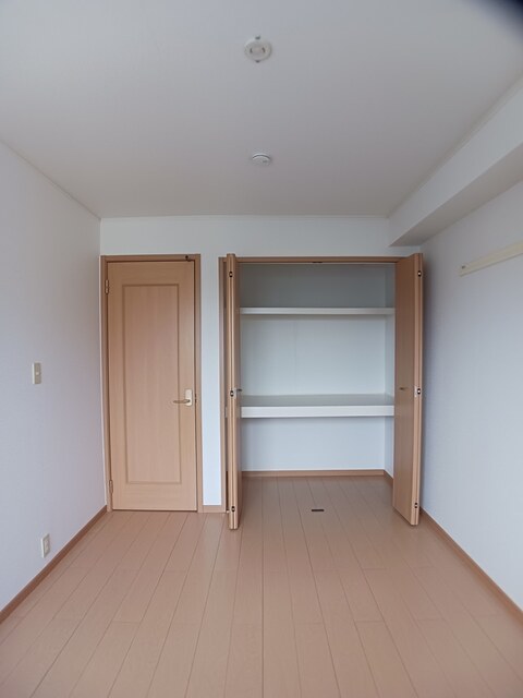 メゾン　フジⅡ 203 収納