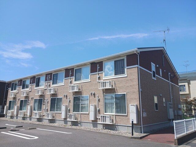 パインズ中島 203 外観