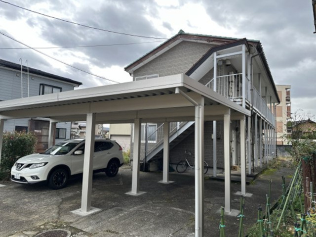 パレスウエスト 8 駐車場