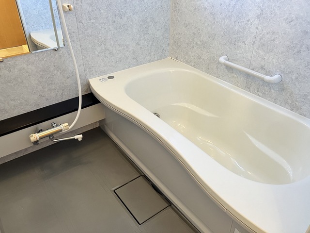 アトリオ小新　Ｂ 101 浴室