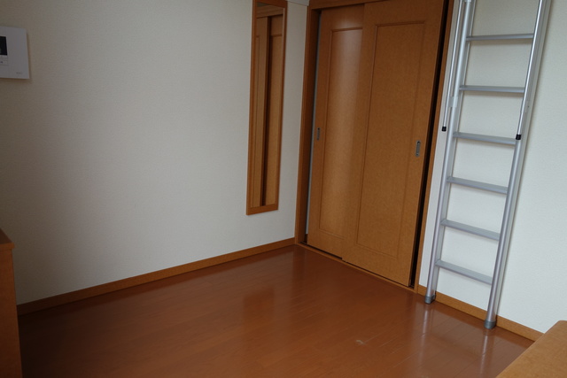 レオパレスサニーコート 206 リビング