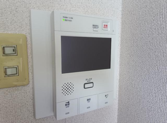 日興パレス長岡 301 セキュリティ