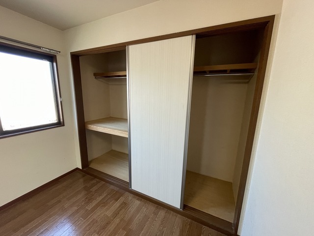 シャーメゾンヤマトB 203 収納
