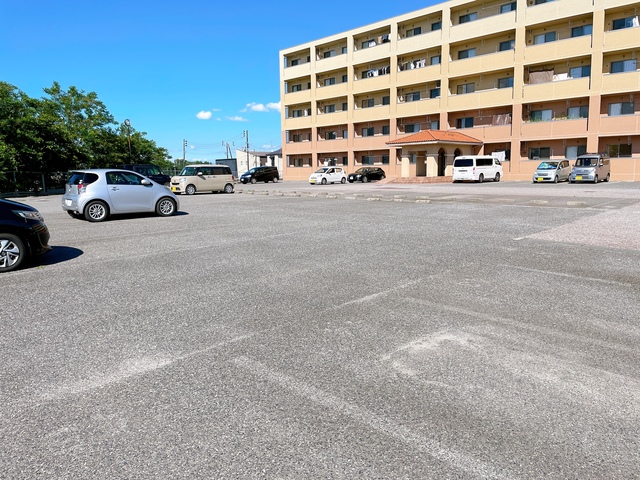 ＲＥＳＩＤＥＮＣＥ Ｈｉｌｌ Ｅａｓｔ河渡 307 駐車場