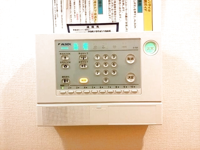 ＷＨＩＴＥ　ＲＯＯＭ曙 203 セキュリティ