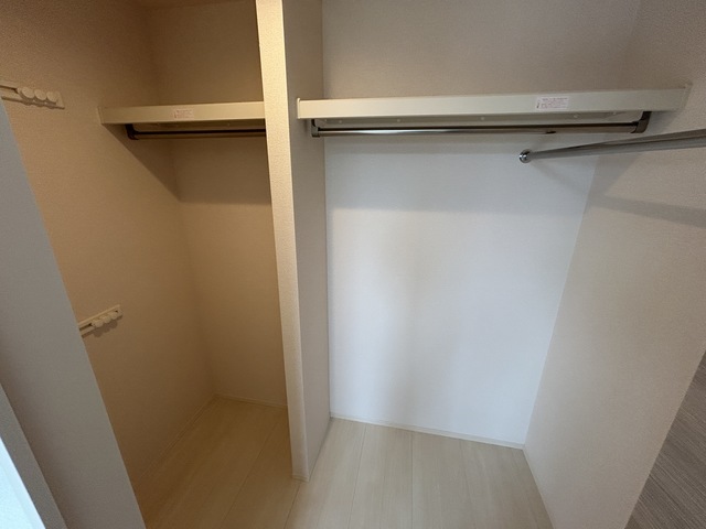 アクシア西本町 306 収納