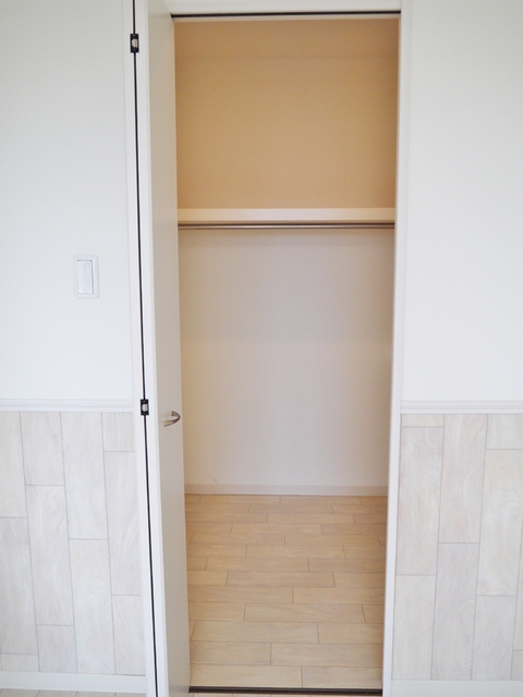 ＲＥＳＩＤＥＮＣＥ Ｈｉｌｌ Ｅａｓｔ河渡 506 収納