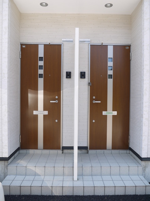 Grand Maison OHYACHI/グランメゾン逢谷内 102 玄関