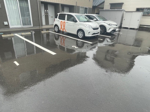 メゾンオリーブ 102 駐車場