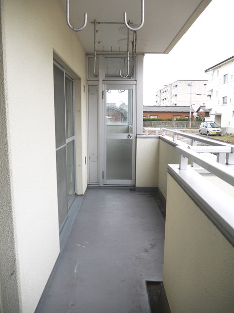 テレパレス中山　１号館 101 バルコニー