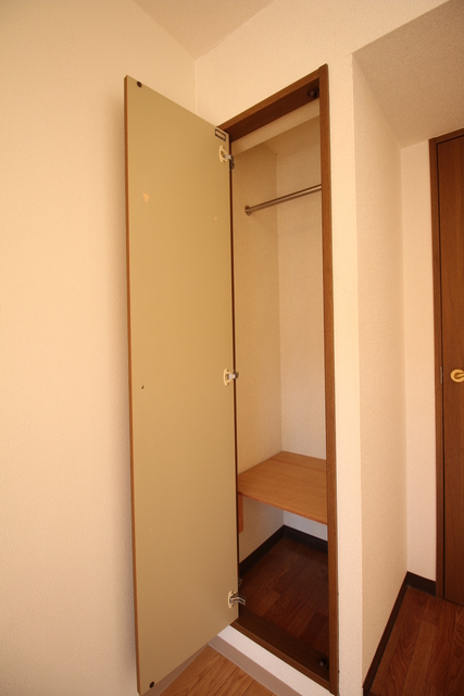 Lily-be関屋恵町 B302 収納