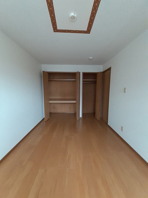 ラフィネ　Ａ 101 収納